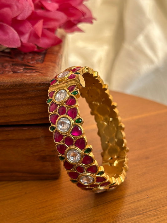 Jadau Bangle